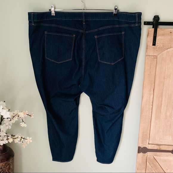 Old Navy Mid Rise Skinny Jean NWOT Size 28 - Picture 4 of 6